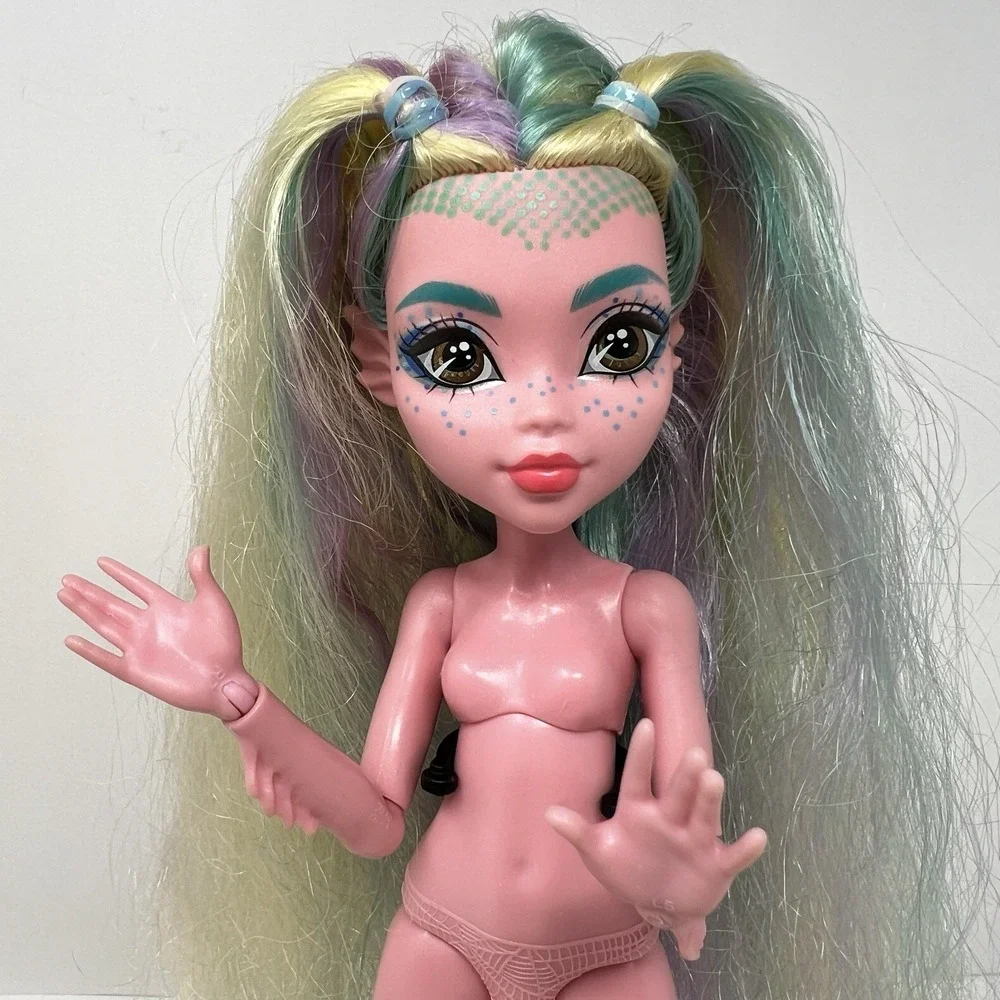 Monster High‎ Lagoona Blue G3 Doll 2022 Mattel Generation 3 Reboot Fashion